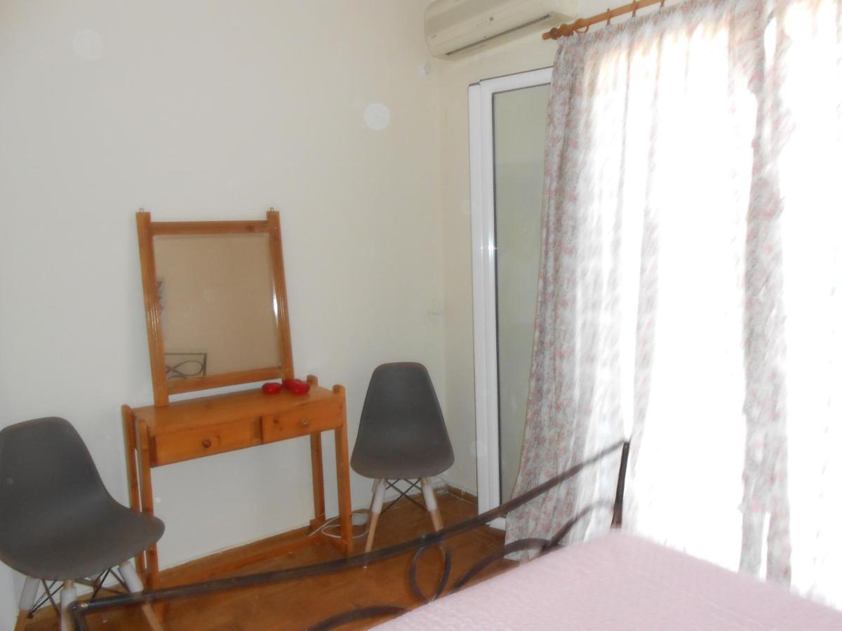 Milka'S Old Corfu Town Apartment Екстер'єр фото