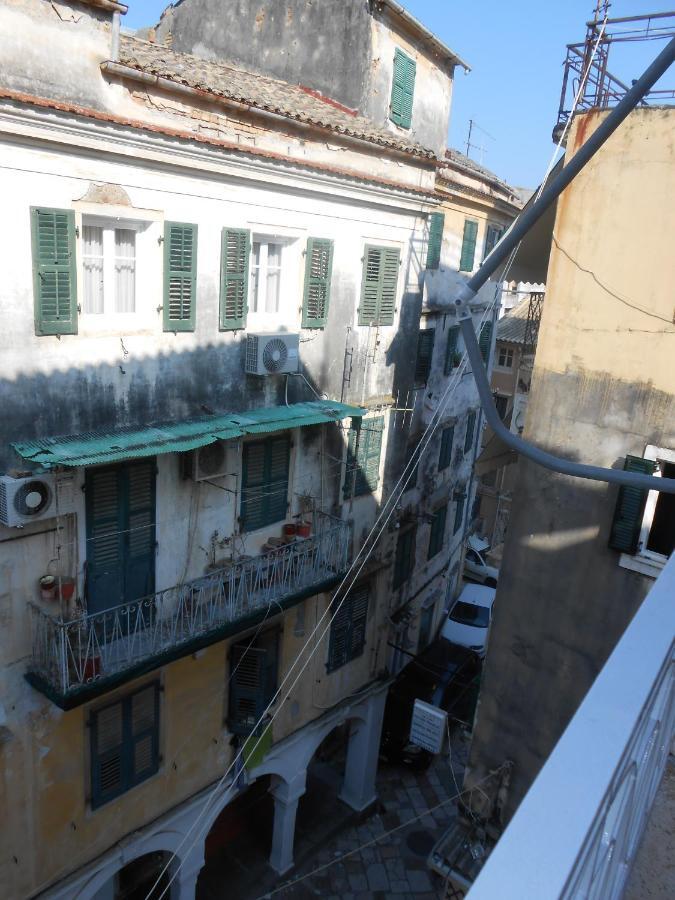 Milka'S Old Corfu Town Apartment Екстер'єр фото