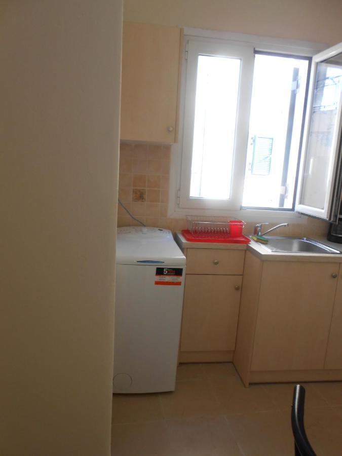 Milka'S Old Corfu Town Apartment Екстер'єр фото