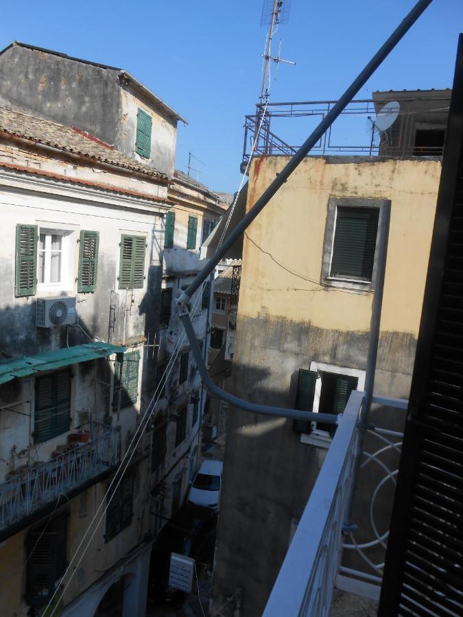 Milka'S Old Corfu Town Apartment Екстер'єр фото